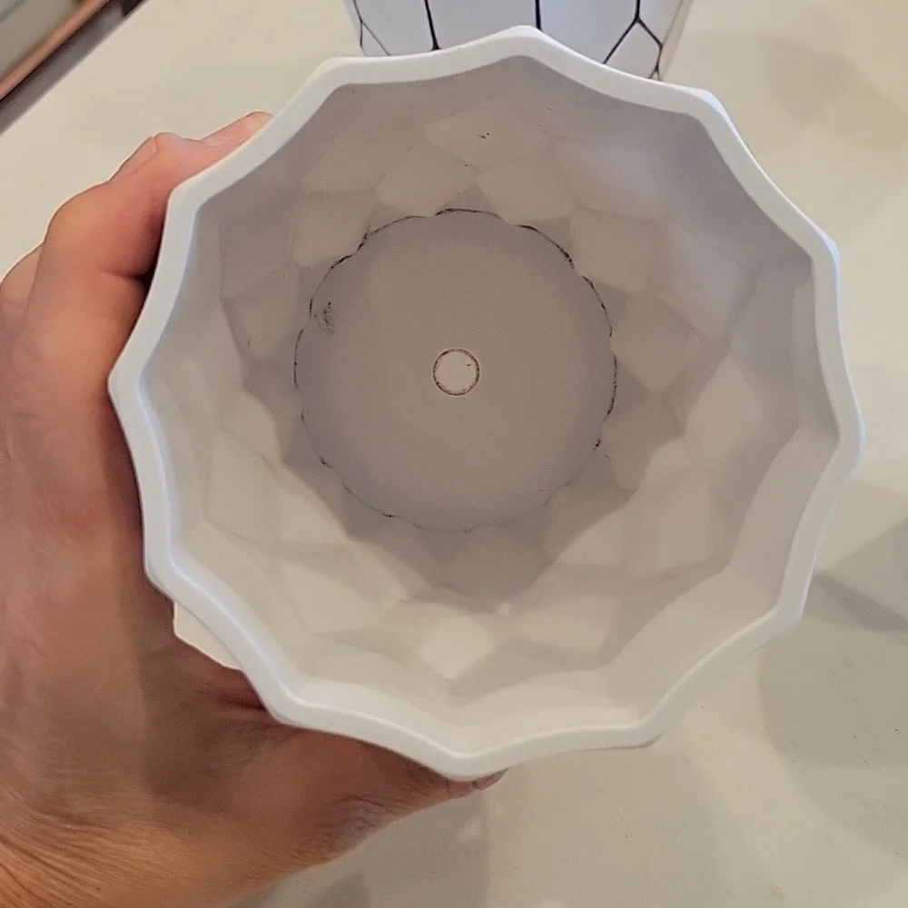 IKEA stylish ceramic